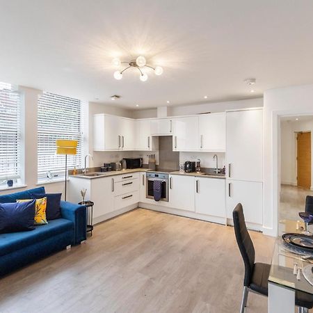 Modern Flat In Central Golders Green 伦敦 外观 照片