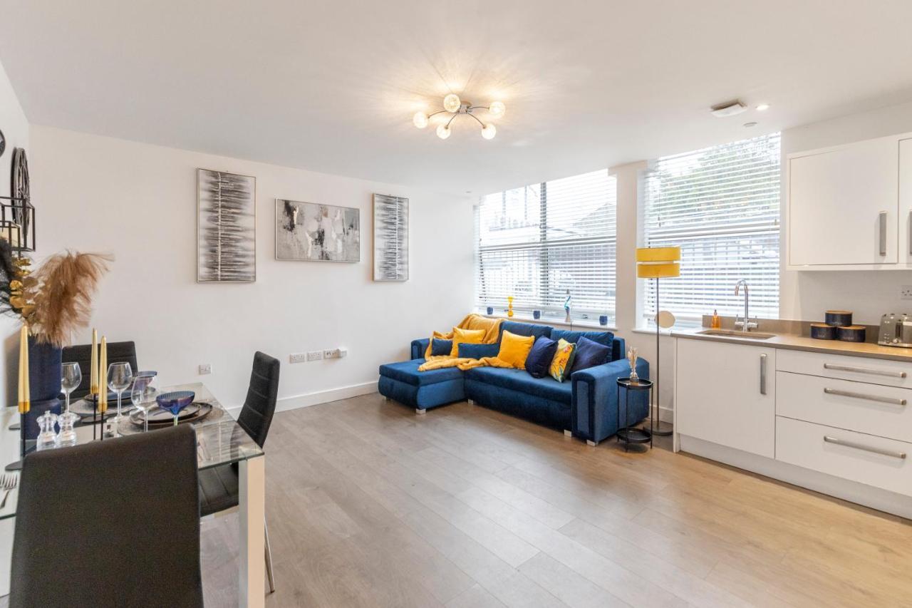Modern Flat In Central Golders Green 伦敦 外观 照片
