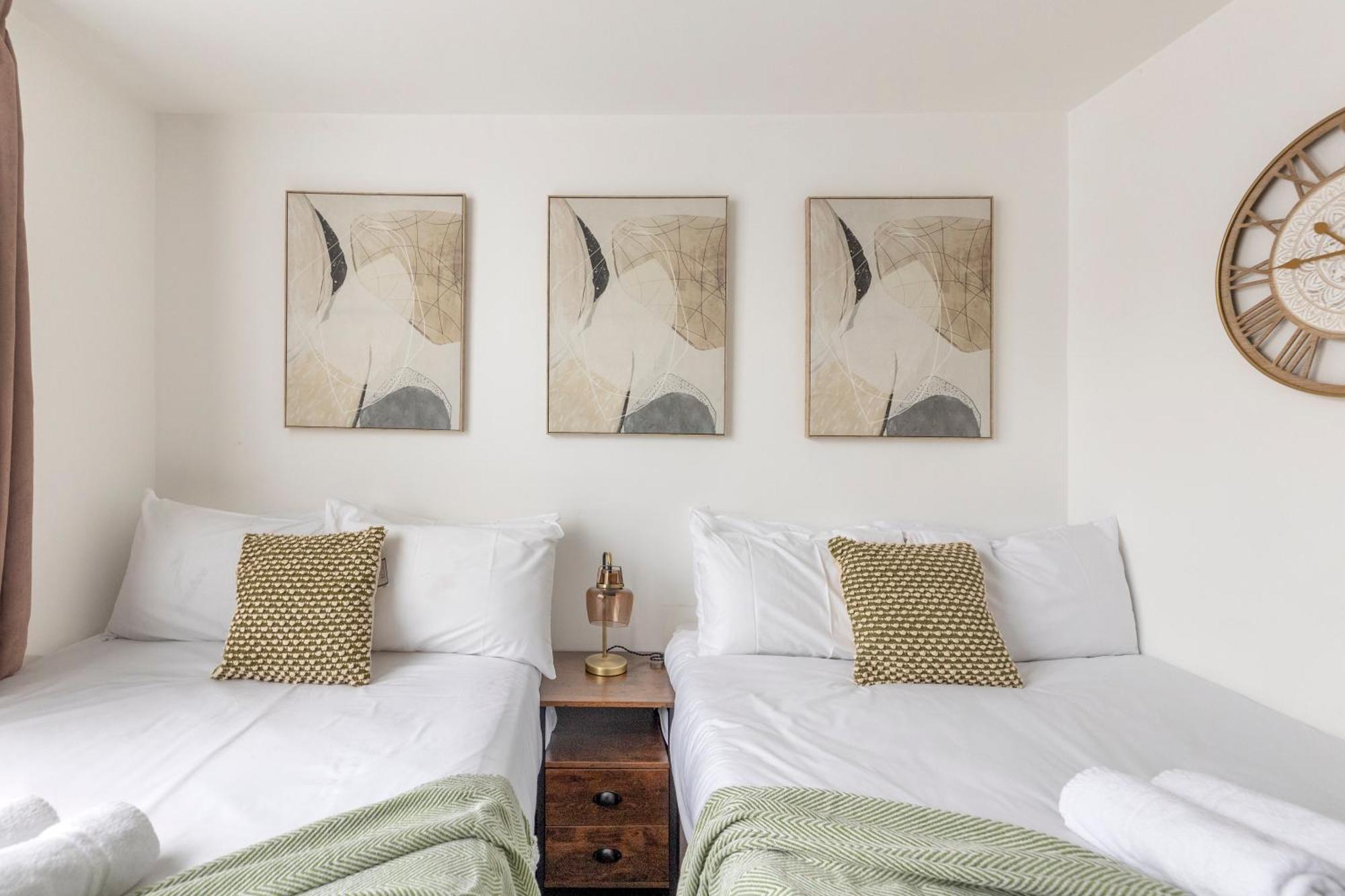 Modern Flat In Central Golders Green 伦敦 外观 照片