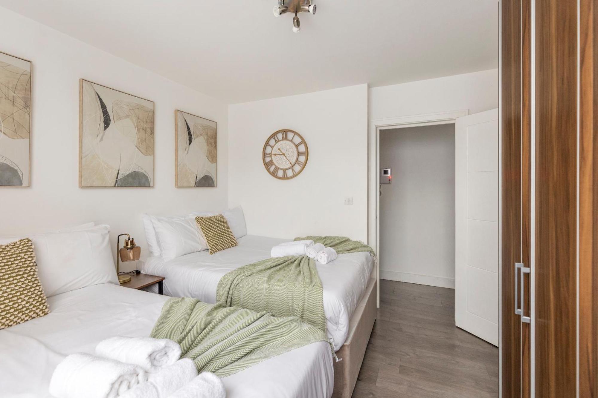 Modern Flat In Central Golders Green 伦敦 外观 照片